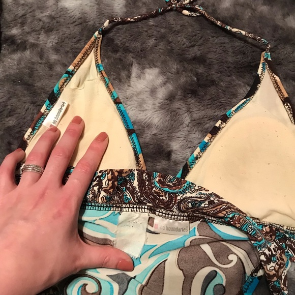 Bikini Set - Picture 3 of 3